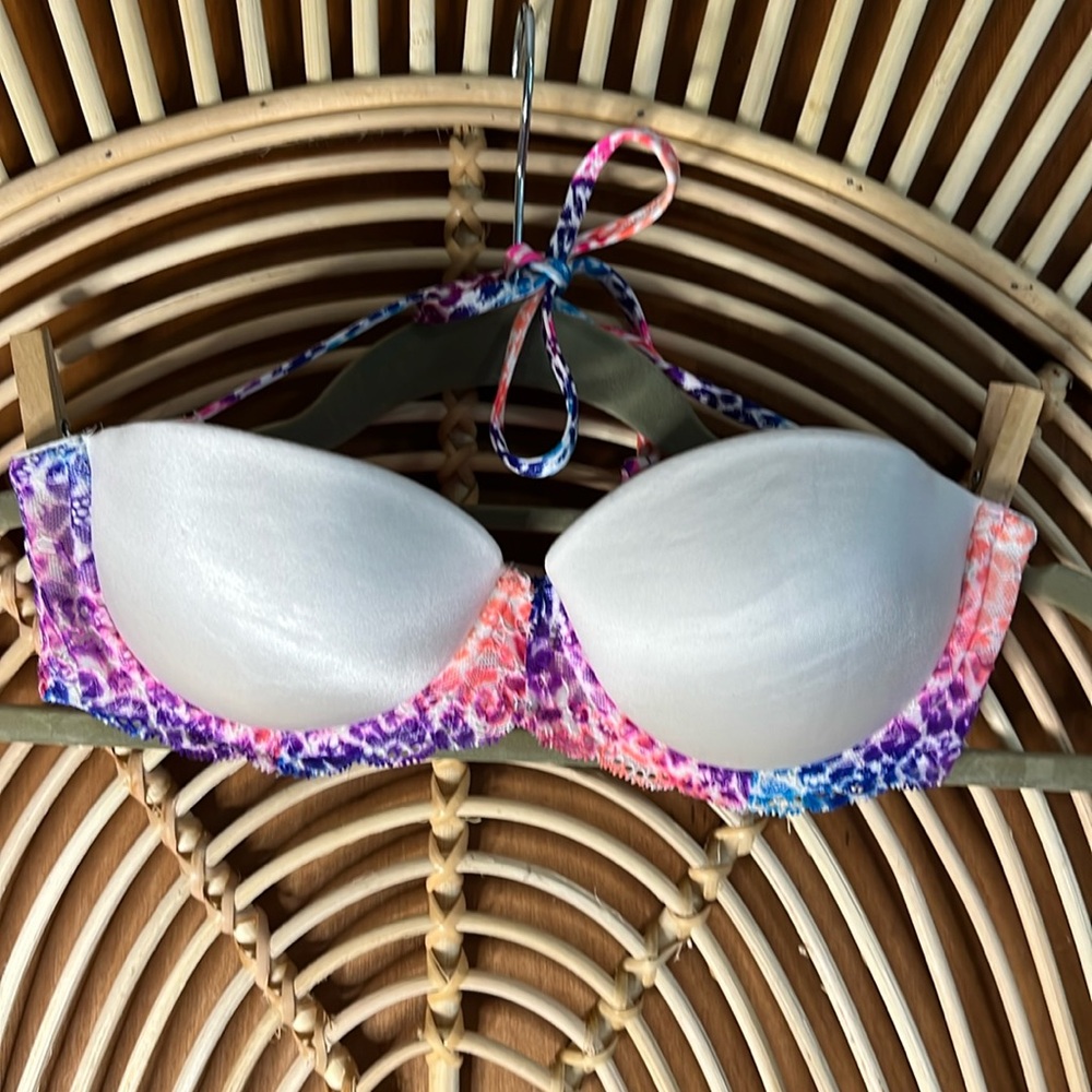 Victoria’s Secret PINK multi way push up bra